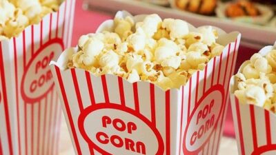 Arti Mimpi Makan Popcorn Pertanda Baik Atau Buruk?