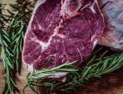 Arti Mimpi Melihat Daging Sapi Menurut Islam dan Primbon Arti Mimpi Melihat Daging Sapi Menurut Islam dan Primbon