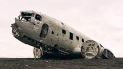 Arti Mimpi Melihat Pesawat Jatuh Kecelakaan Menurut Primbon