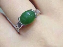 Arti Mimpi Batu Akik : Cincin, Rusak, Warna-warni dan Besar Arti Mimpi Batu Akik : Cincin, Rusak, Warna-warni dan Besar
