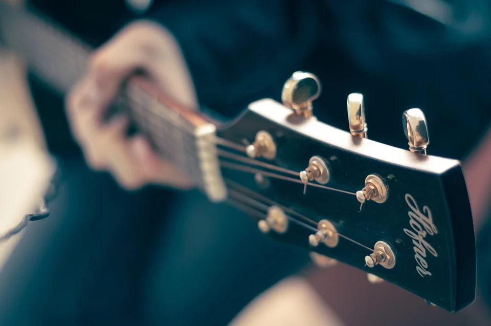 Arti Mimpi Tentang Gitar Lengkap Wajib Diketahui Sebelum Waktu Berjalan