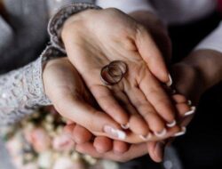 Pertanda Mimpi Menikah Bagi Perempuan Menurut Primbon Jawa