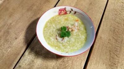 Arti Mimpi Melihat Bubur Di Piring, Mangkok, Panci, Wajan Dan Meja Dapur