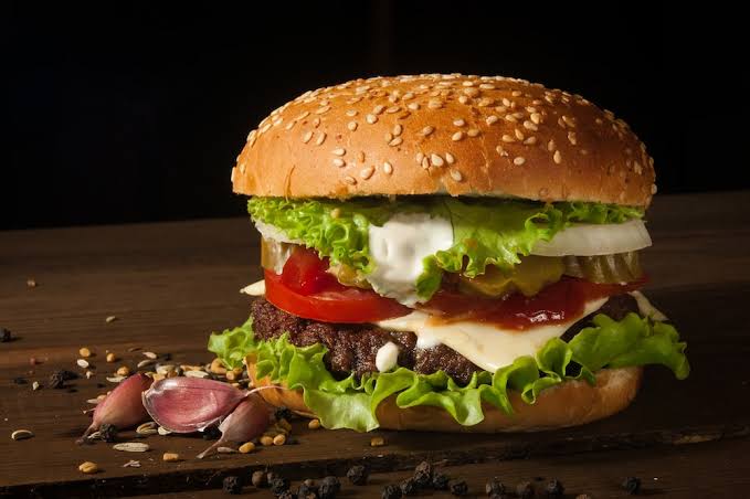 Apa Arti Mimpi Hamburger Mentah Yang Sesungguhnya?